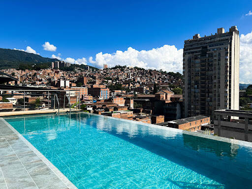 Negocio Apparments Hotel Medellin
