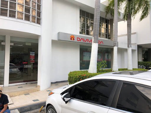 Negocio Banco Davivienda Avenida Tercera