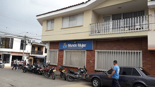Negocio Banco Mundo Mujer