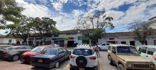 Negocio Banco Mundo Mujer