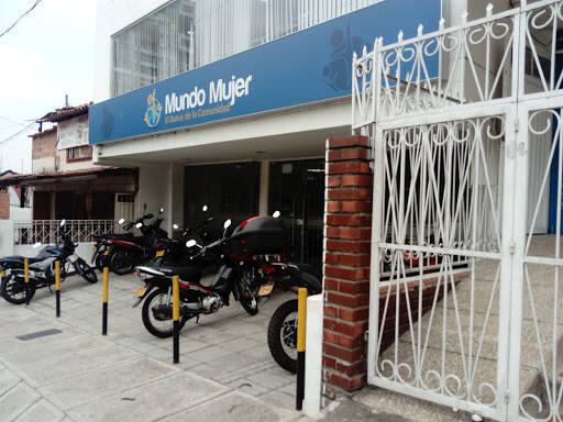 Negocio Banco Mundo Mujer