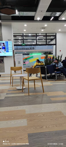 Negocio Bancolombia | Piso 3 Centro Comercial Plaza Fabricato