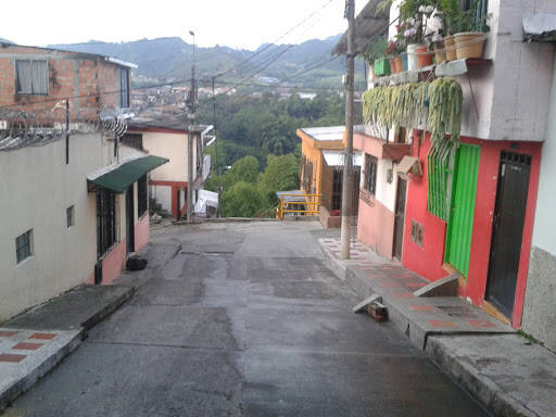 Negocio Barrio Nacederos