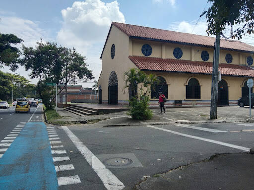 Negocio Barrio Samanes De Guadalupe