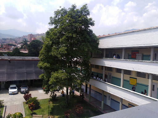 Negocio Calasanz School