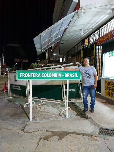 Negocio Casa De Cambio De Divisas D´ Alejo
