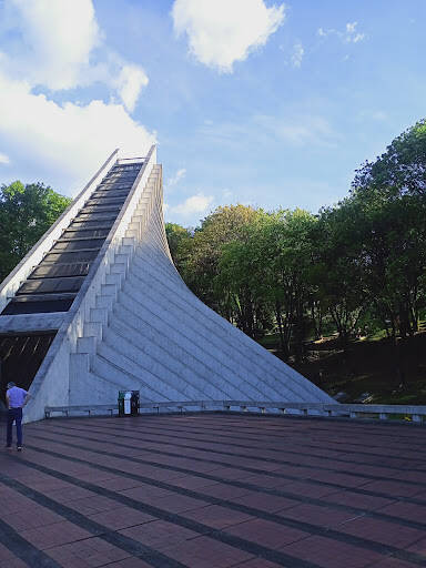 Negocio Cementerio Campos De Paz