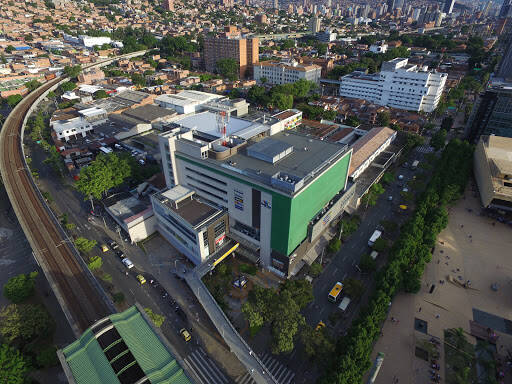 Negocio Centro Comercial Bosque Plaza
