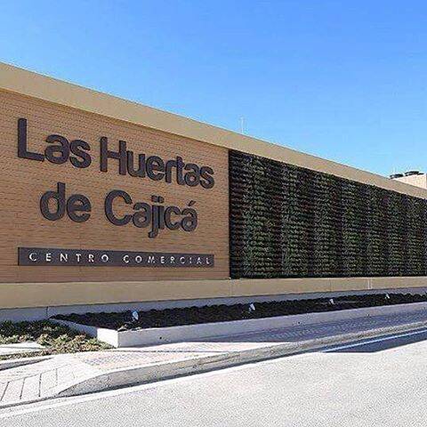 Negocio Centro Comercial Las Huertas De Cajica
