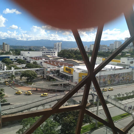 Negocio Centro Comercial Parque Caracolí