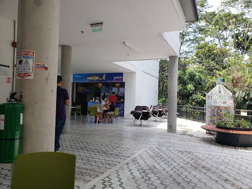 Negocio Centro Comercial Rosablanca - Amarilo