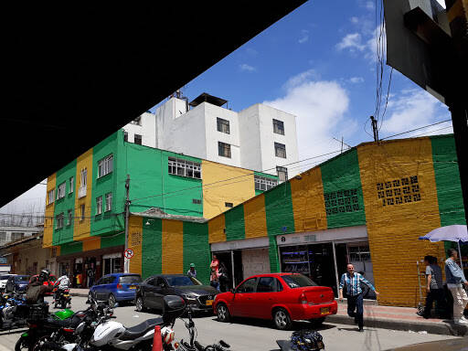 banco Centro Comercial San Andresito