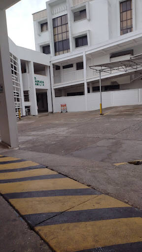Negocio Clinica Santa Maria Sas