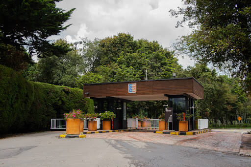 banco Club Los Lagartos