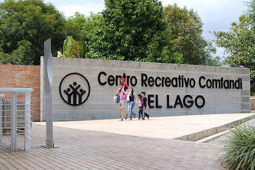 banco Comfandi Lake Recreation Center