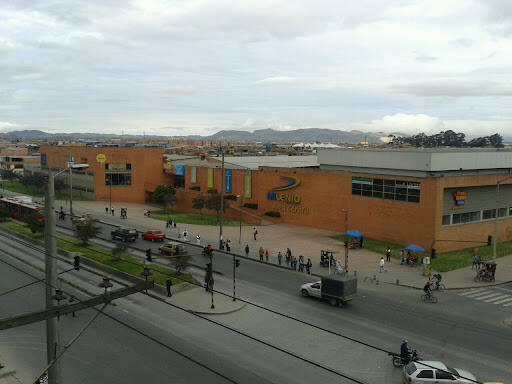 banco Davivienda Millennium Square
