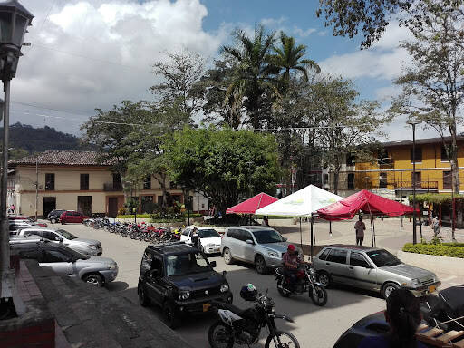 Negocio Davivienda Miraflores