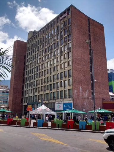 banco Edificio Banco De La Costa