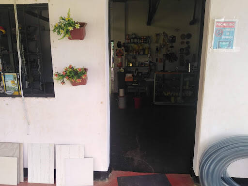 Negocio Ferretería Brisas Del Pauto
