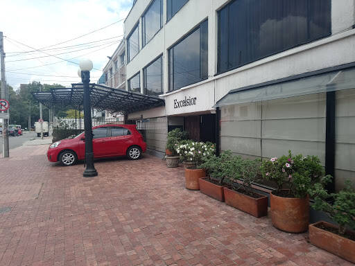 banco Hotel Excelsior