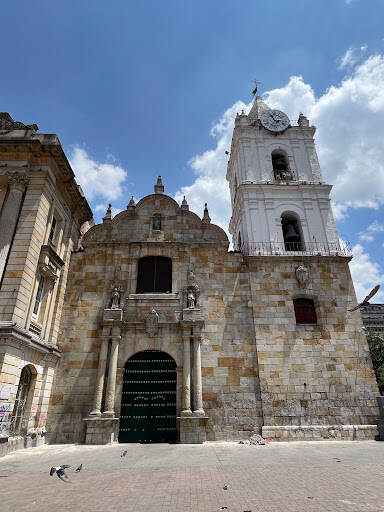 banco Iglesia De San Francisco