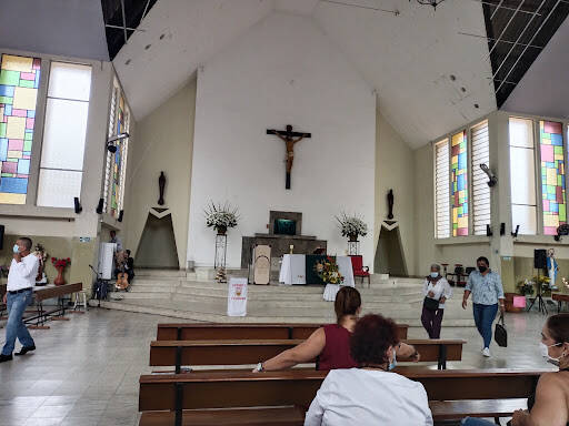 Negocio Iglesia Divino Salvador