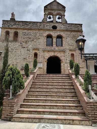Negocio Iglesia Gambita