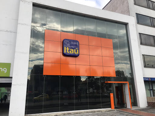 banco Itaú - Office Unicentro