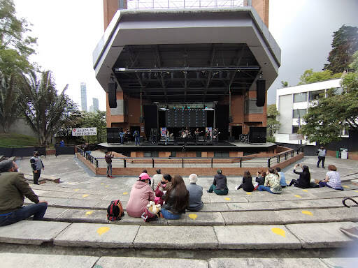 banco La Media Torta