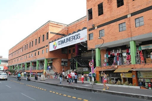 Negocio Los Comuneros Regional Mall