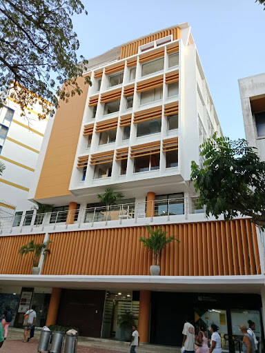 banco Offisuites La Matuna En Edificio Banco De Colombia