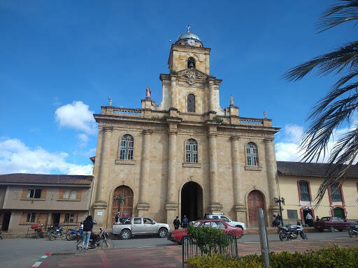 Negocio Parroquia De San Laureano