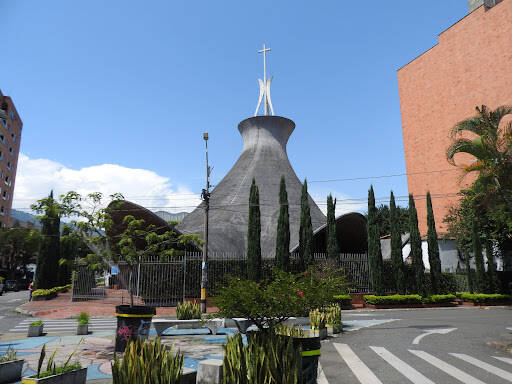 Negocio Parroquia Nuestra Señora De La Consolata
