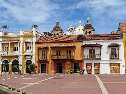 banco Plaza De La Aduana