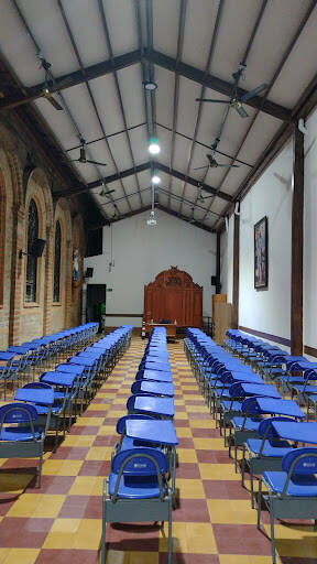Negocio Salón Pbro. Rogelio Arango - Parroquia Nuestra Señora Del Rosario