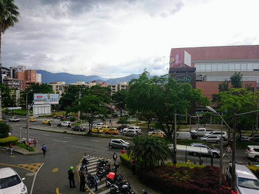 Negocio Surcambios Dólares Medellin Casa De Cambio La Frontera