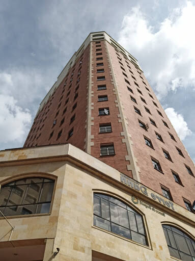 Negocio Torre Dann Financial